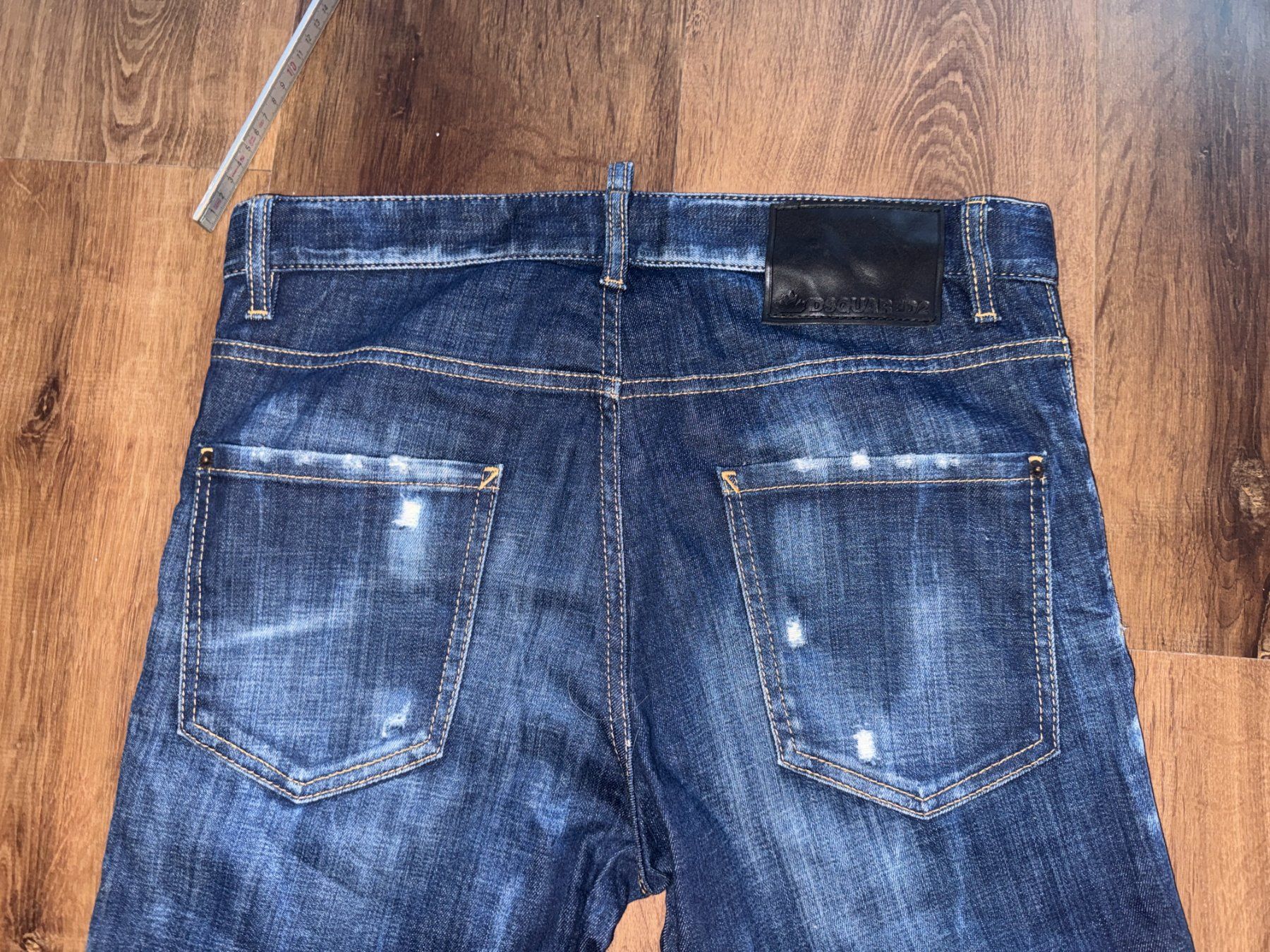 Dsquared2 Jeans: Jeans slim Dsquared2 - IT 46 – D'occasion à St-Sulpice VD par juhdu 6