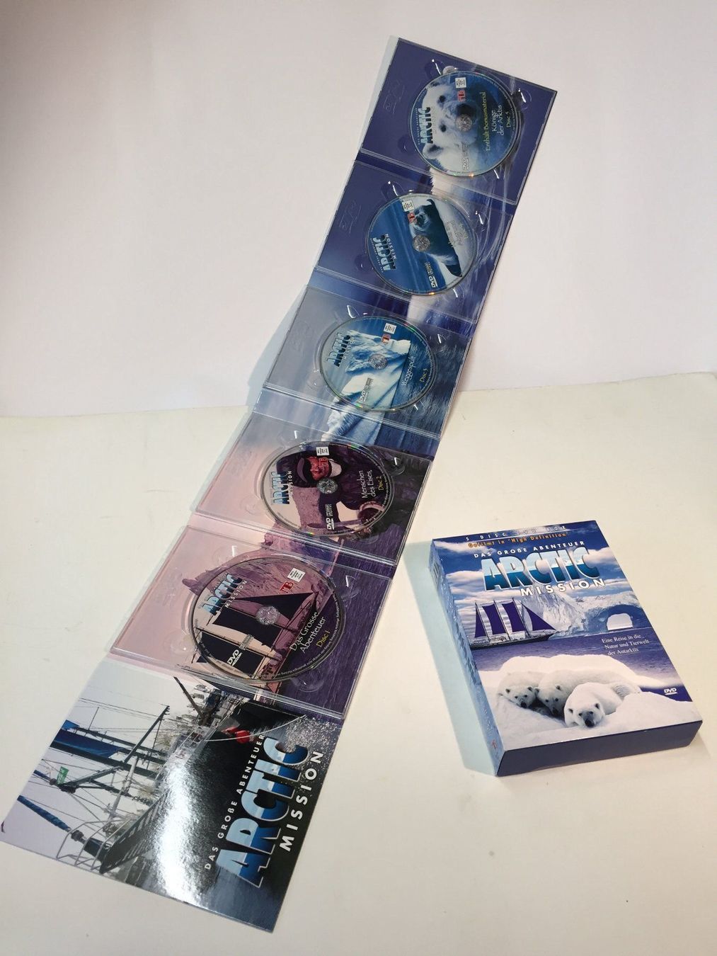 Tutti i DVDs: 5 x DVD "ARCTIC MISSION" HD – Usato da Schaffhausen venduto da sparzone