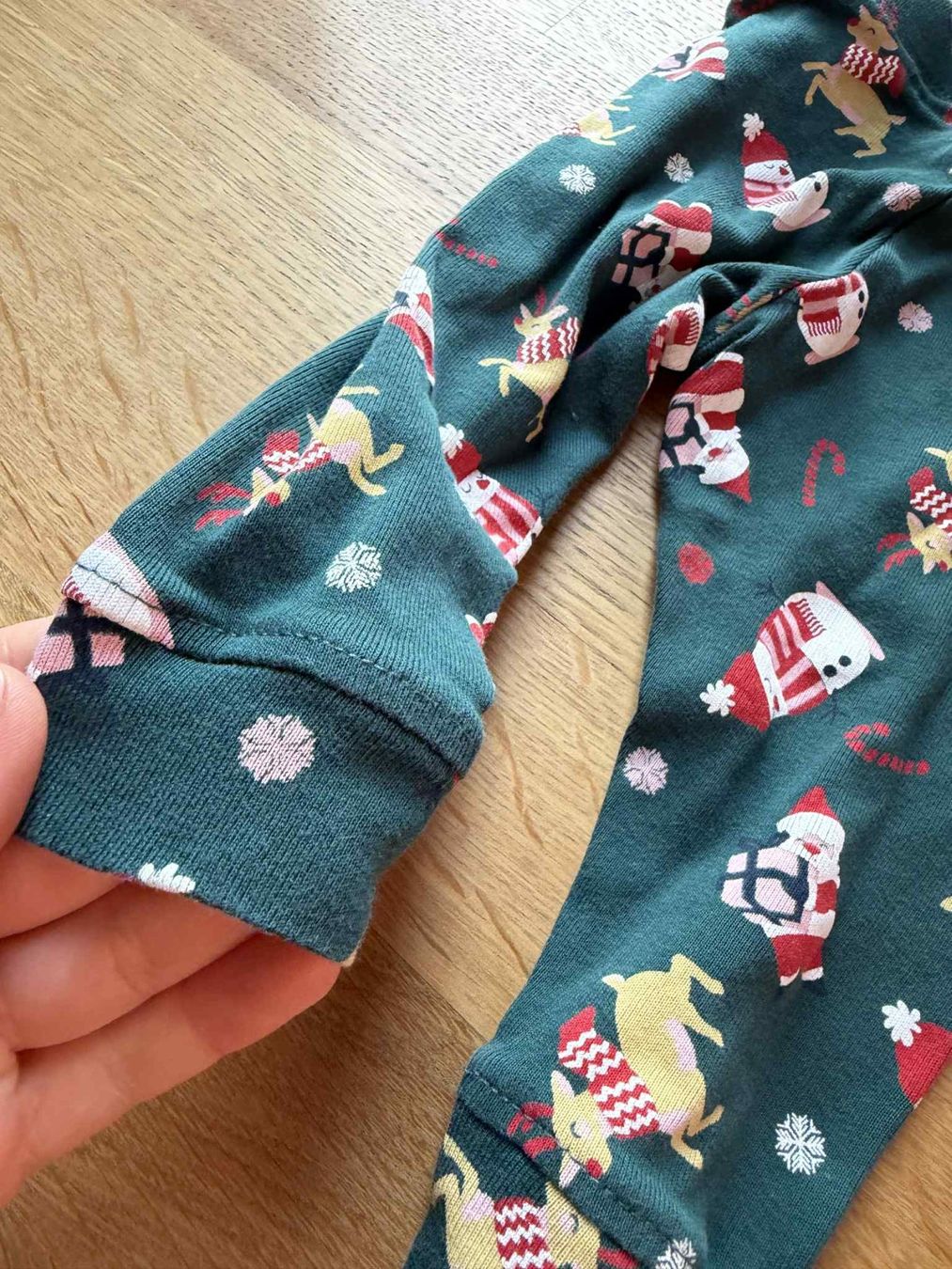 C&A Pantaloni: Weihnachts Leggings baby – Usato da Riehen venduto da ann_76jw 3