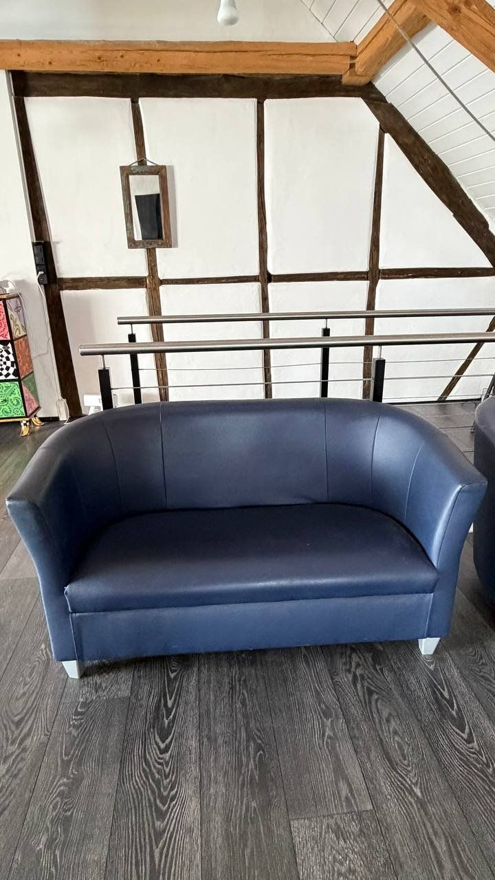Divani: Stilvoll und komfortabel  Sofa mit Sessel – Usato da Rudolfstetten venduto da JuliaMK
