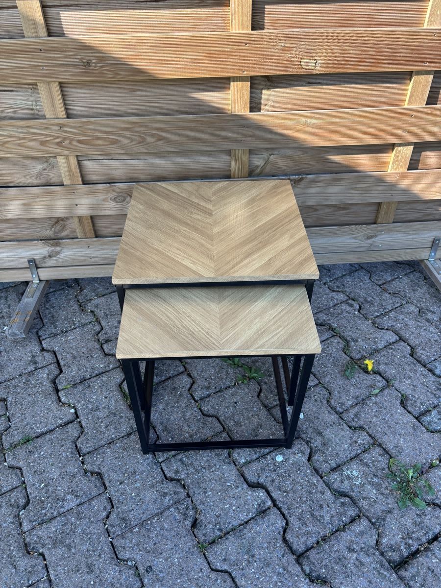 Tavoli: Deux petites tables – Usato da Delémont venduto da Vendeur_3 4