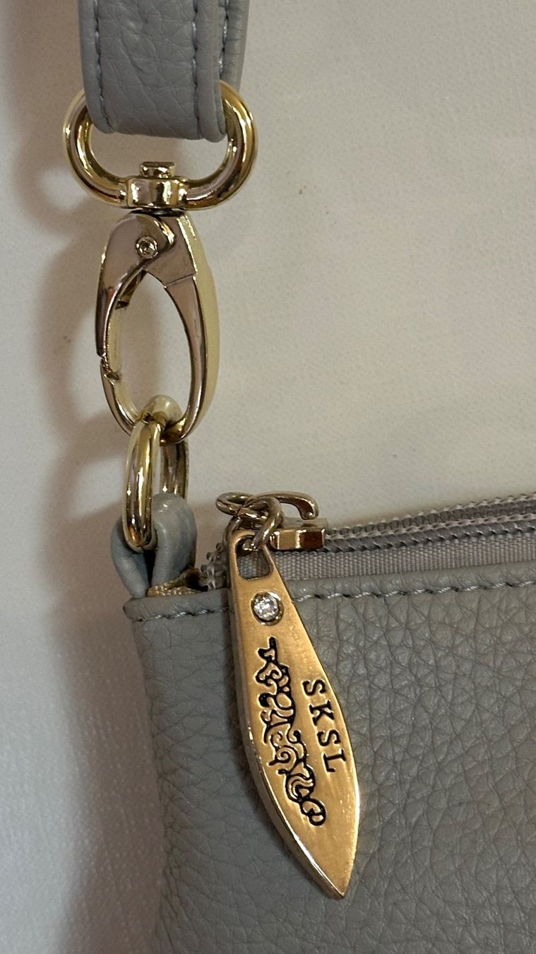 Taschen für Damen: Damen Tasche – Gebraucht aus Jonen von BMWE369 2