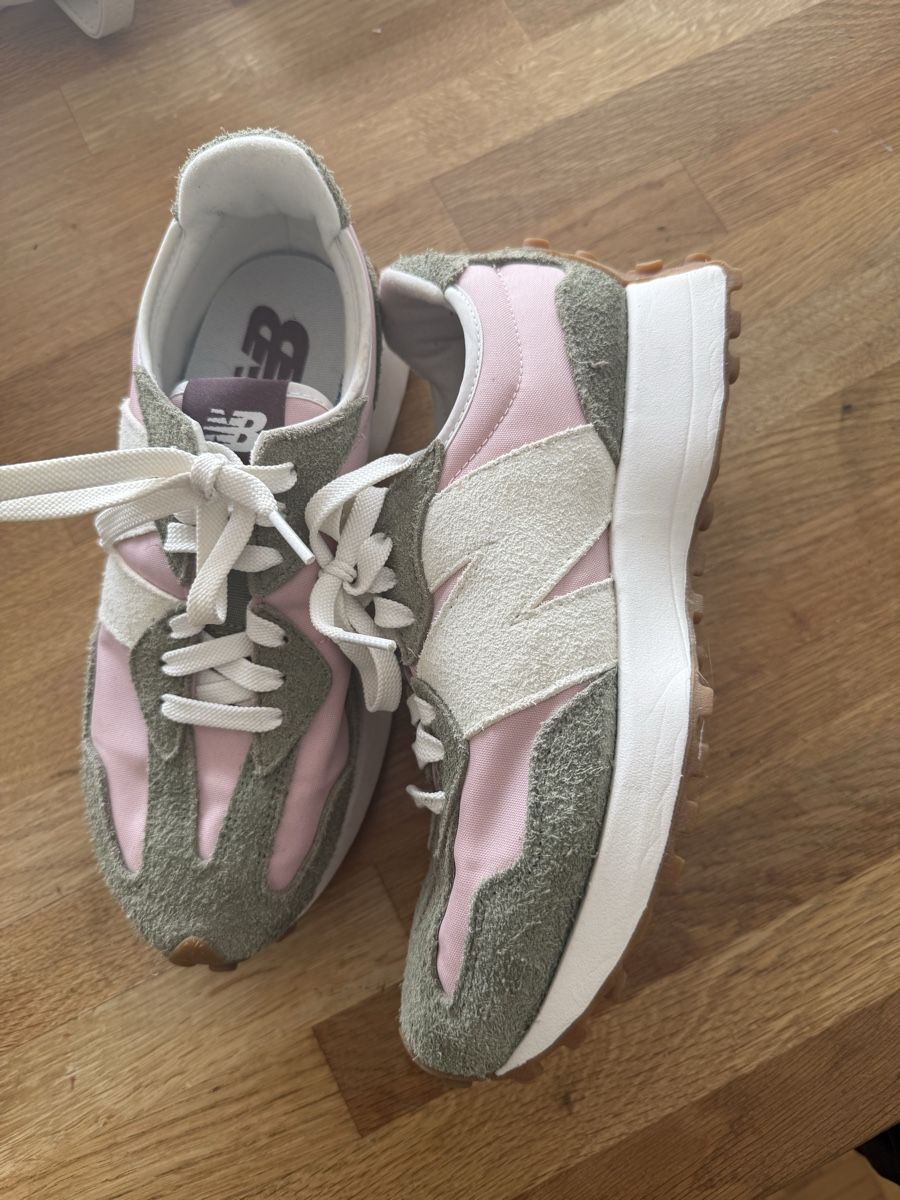 New Balance Scarpe da donna: Sneakers New Balance Gr. 39 – Usato da Meilen venduto da NHirs96 1