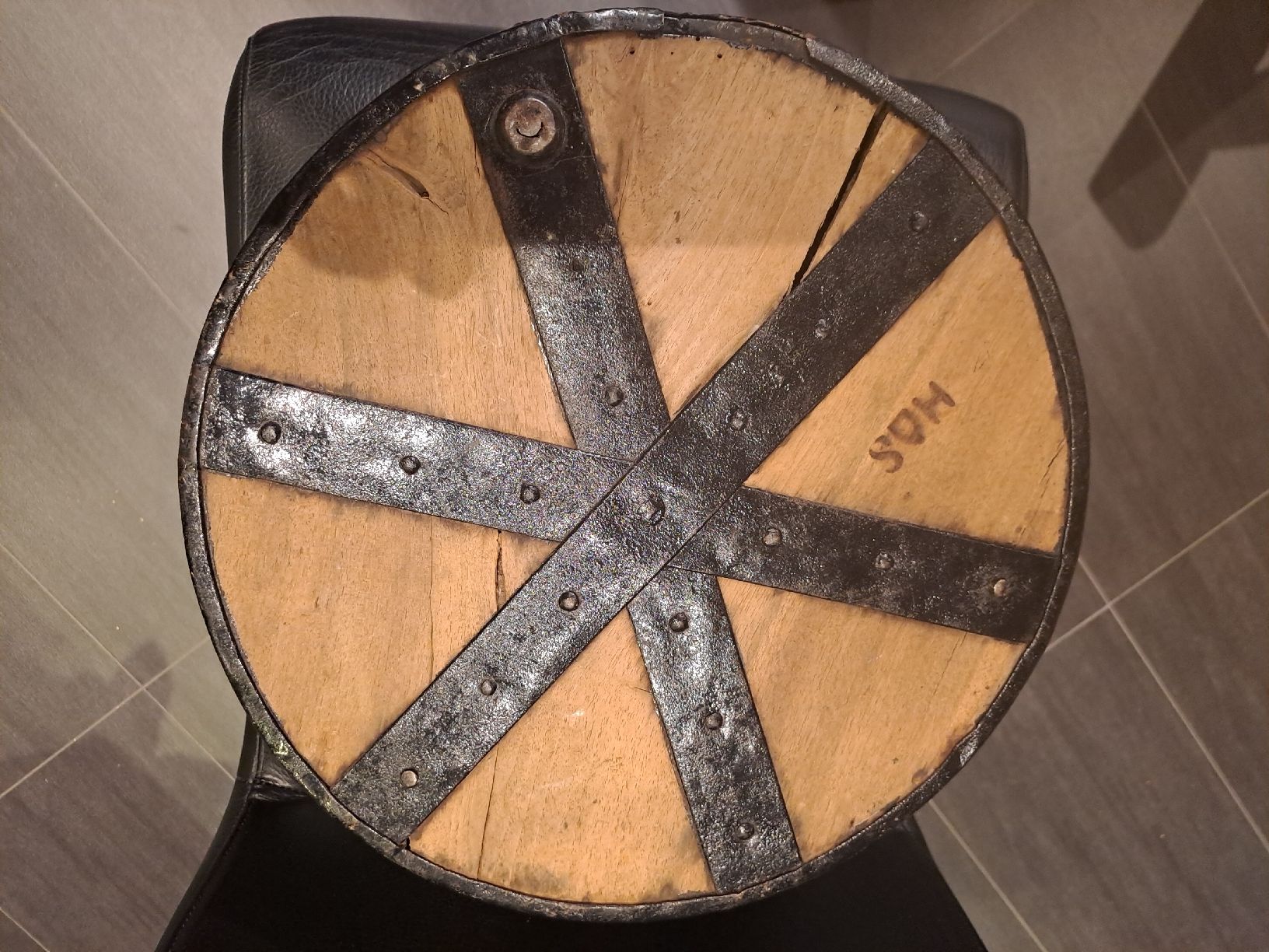 Messen: Berner Getreidemass von 1808 – Gebraucht aus Niederbipp von Brocki-Bude4704 1