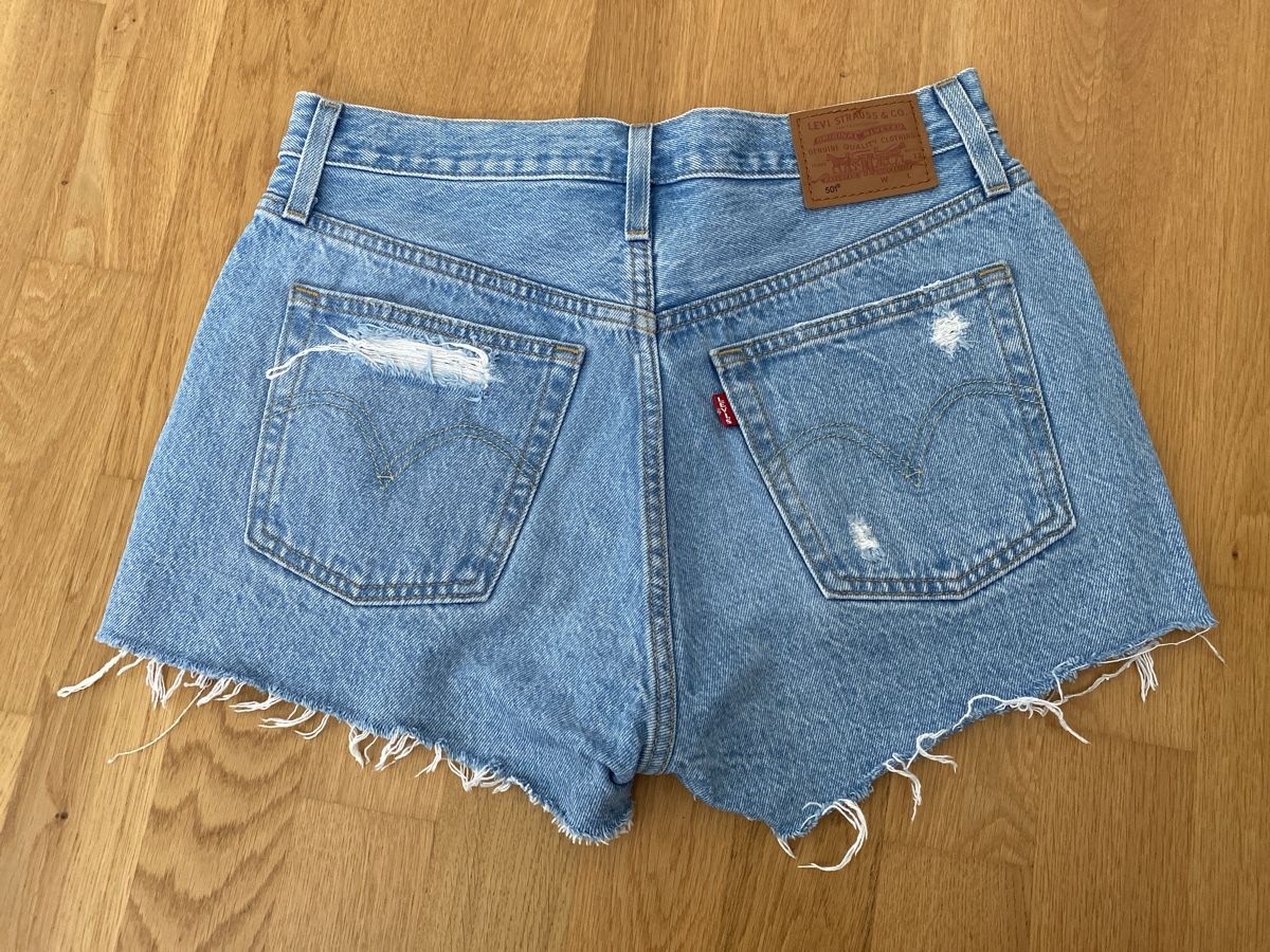 Levi's Jeans: Levi's 501 Shorts hellblau Grösse W28 – Gebraucht aus Birmenstorf AG von Midget0 1