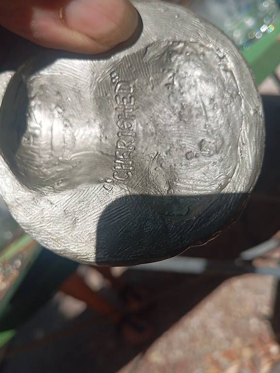 Sculture & Statue: "cherished" by Teresa Hansen – Usato da Basel venduto da Petergunn 2