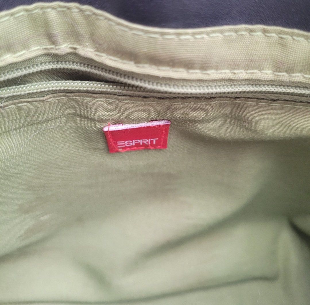 Esprit Sacs femmes: Umhängetasche von Esprit – D'occasion à Neuhausen par eliana2 3