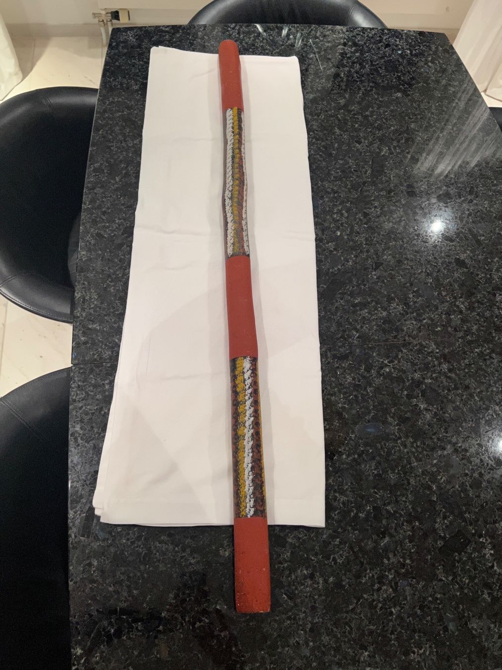 Strumenti musicali: Didgeridoo aus Down Under (bemalt) – Usato da Neukirch / Egnach venduto da Taucher68