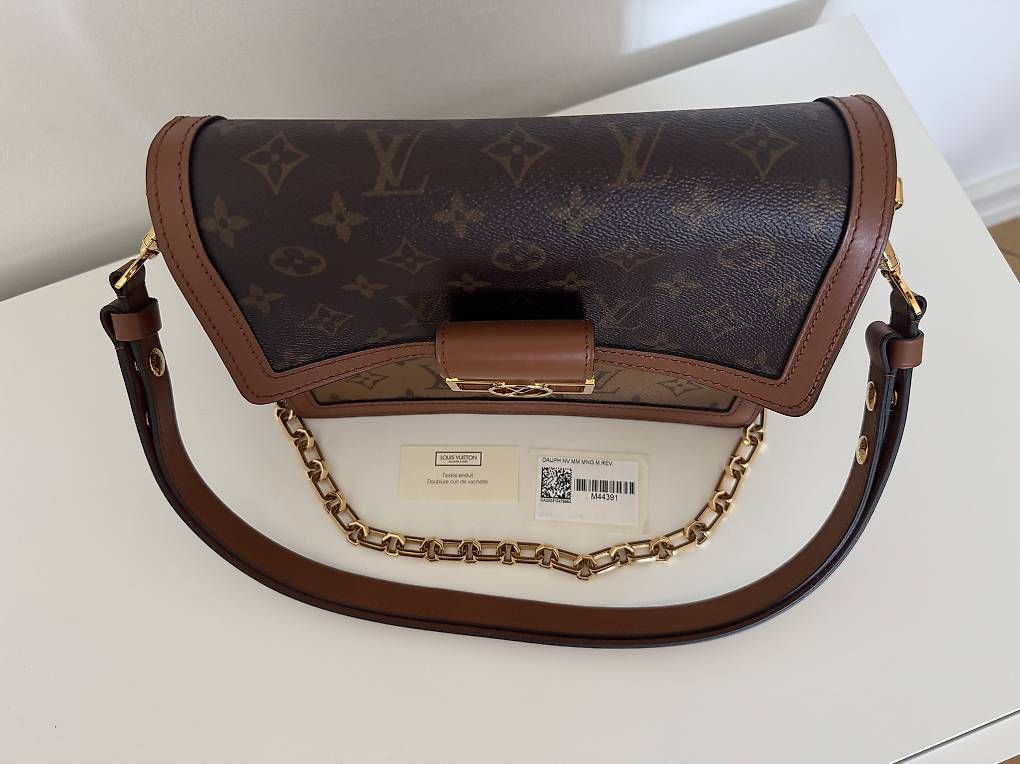 Borse da donna: Louis Vuitton Dauphine MM Monogram – Usato da Basel venduto da Ohschaumal 2
