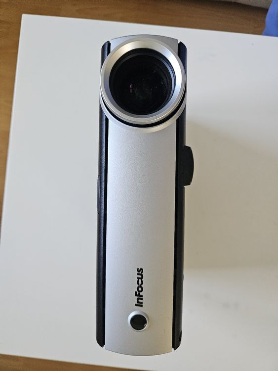 InFocus Projector (Gebraucht) in Merlischachen für CHF 50 – mit ...