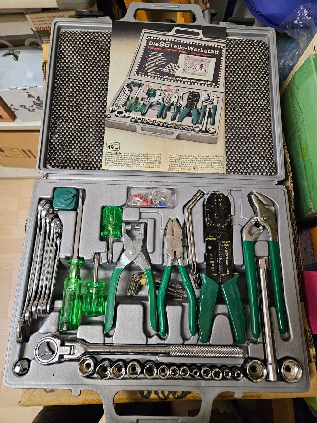 Alle Werkzeuge: Werkzeug Koffer Set 95 teilig Steckschlüsseleinsätze Neu OPV – Neu und originalverpackt aus Kloten von Euroasia