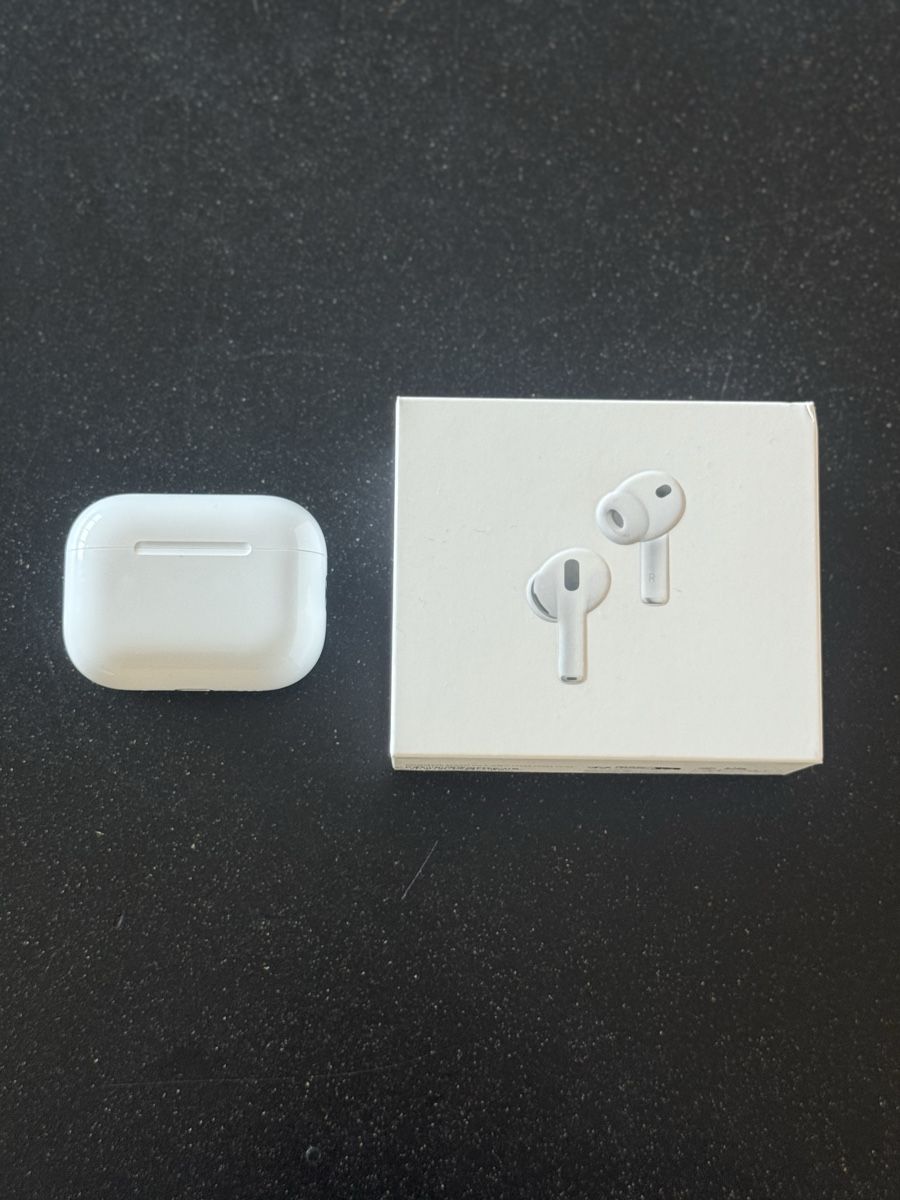 Apple Cuffie: Apple AirPods Pro 3 – Nuovo (secondo la descrizione) da Solothurn venduto da Gnaraloo