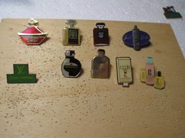 Parfüm Armani Coco Chanel Samsara Louis Vuitton Sammlung Pin