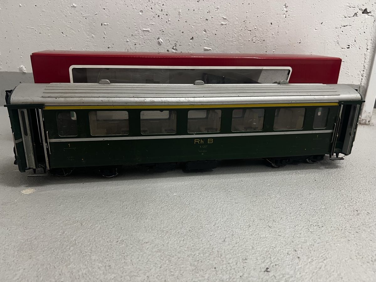 Modelleisenbahnen: LBG Eisenbahnwagen Rhätische Bahn – Gebraucht aus Obfelden von running_mike