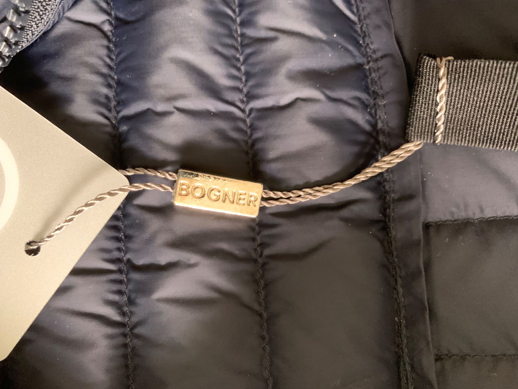 Bogner Giacche: Daunenjacke Bogner ORIGINAL   Dunkelblau NEU!! – Nuovo e nell'imballaggio originale da Adliswil venduto da atram57 2