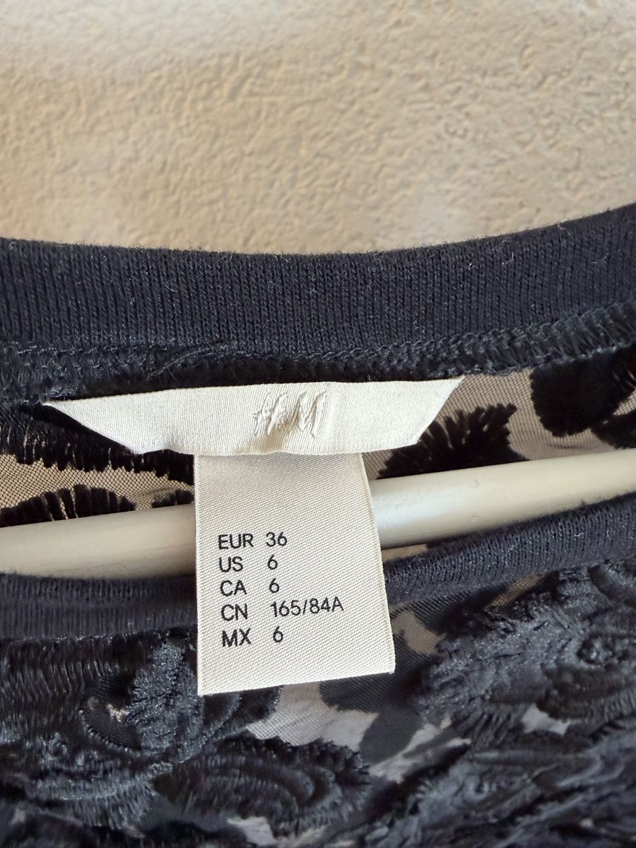 H&M T-shirt: Cooles H&M Studio Spitzen Shirt I S – Nuovo (secondo la descrizione) da Schindellegi venduto da SeaAndAir 1