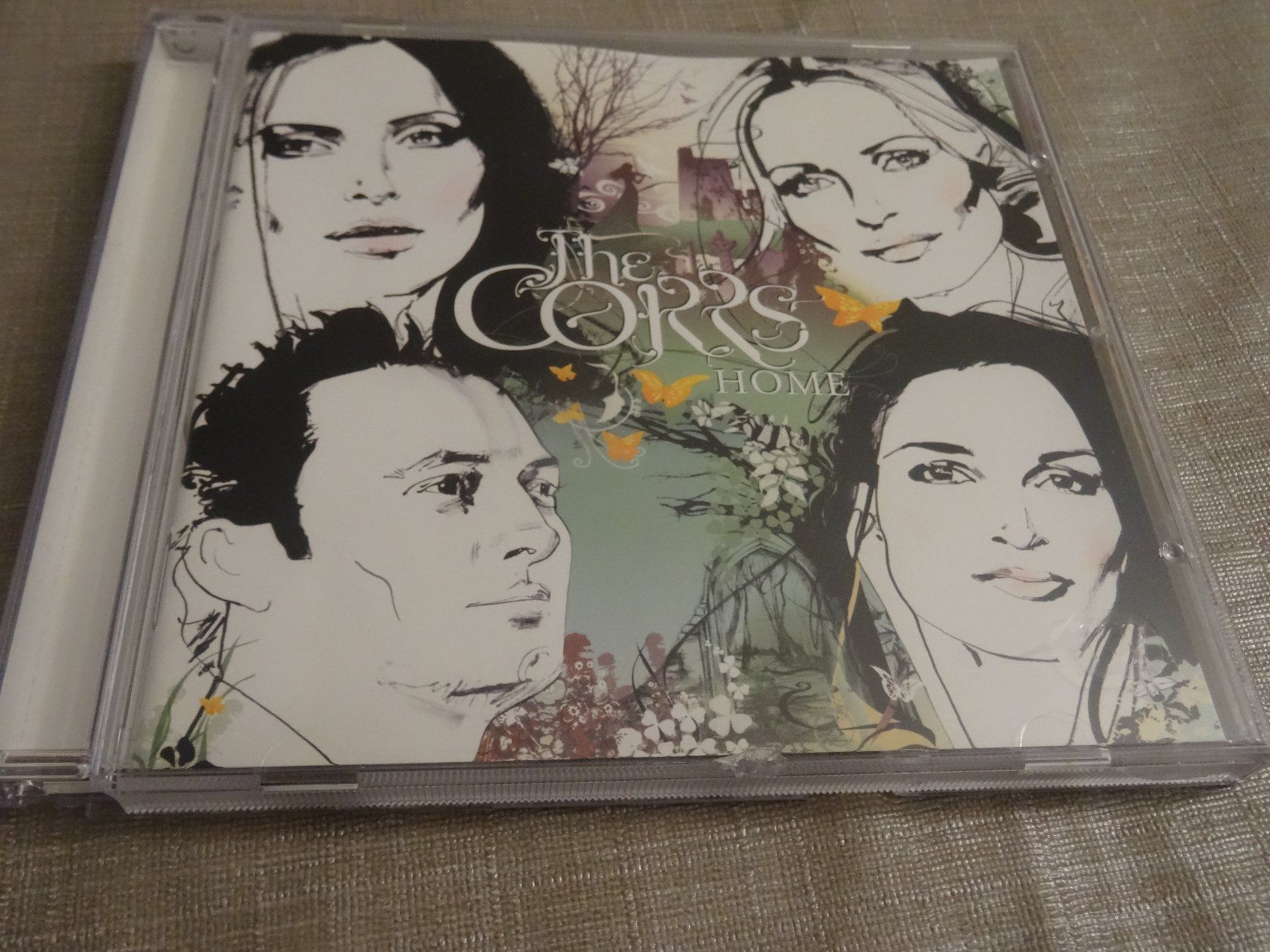 CD: The Corrs - Home (CD) – Usato da Olten venduto da Disc-Ausverkauf