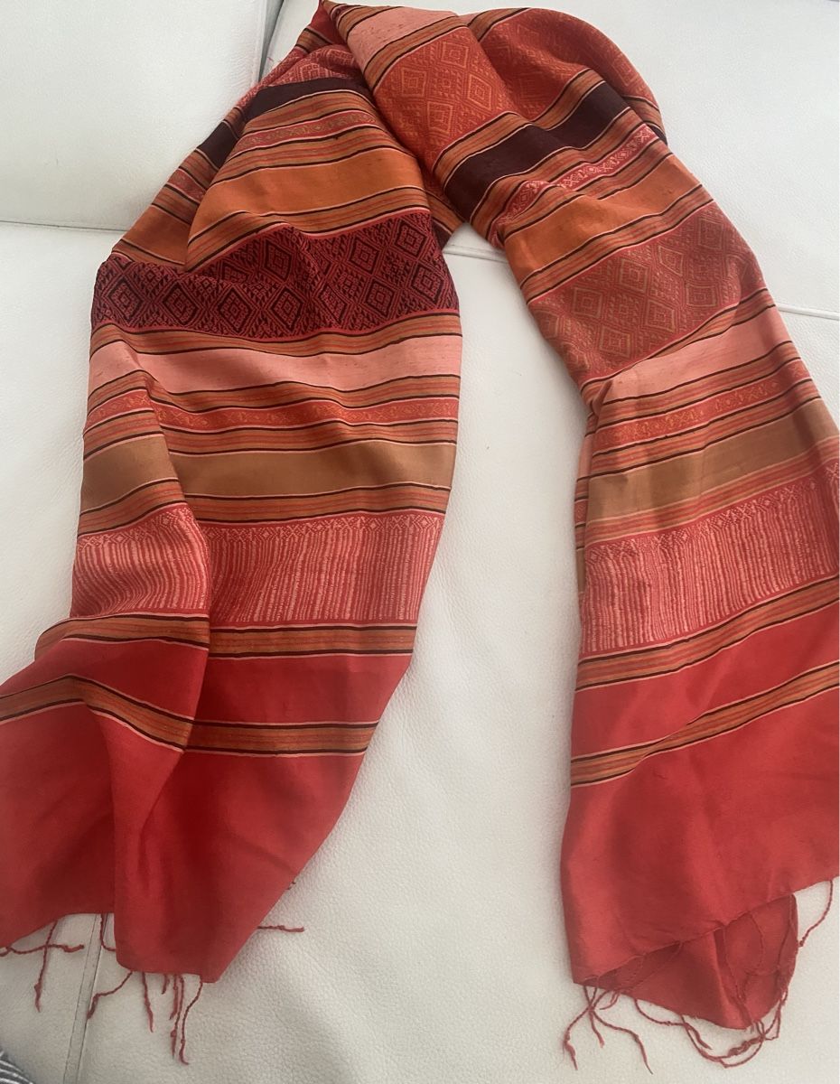 Foulard & Sciarpe: Seiden Schal 🌸 – Usato da Opfikon venduto da Luis144 1