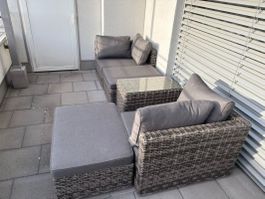 Gartenlounge PE Rattan grau inkl Tisch und Polstern