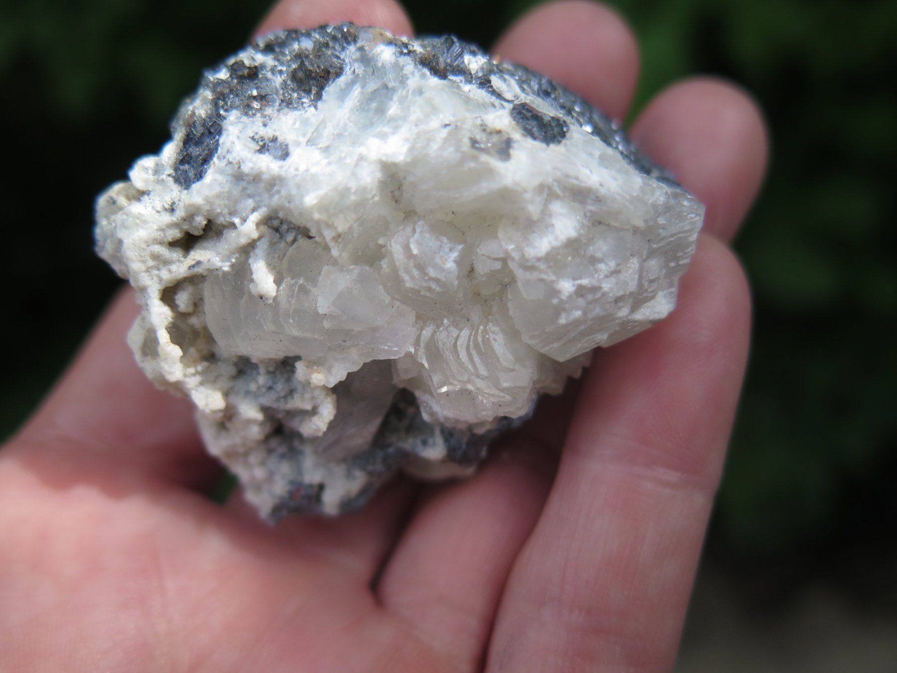 Mineralien & Heilsteine: Quarz mit Calcit und Galena – Gebraucht aus Schaffhausen von Yamakana51L8736OQ8 3