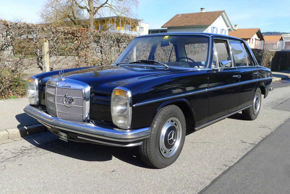 Mercedes-Benz 200 Typ /8 VETERANENFAHRZEUG zu Verkaufen