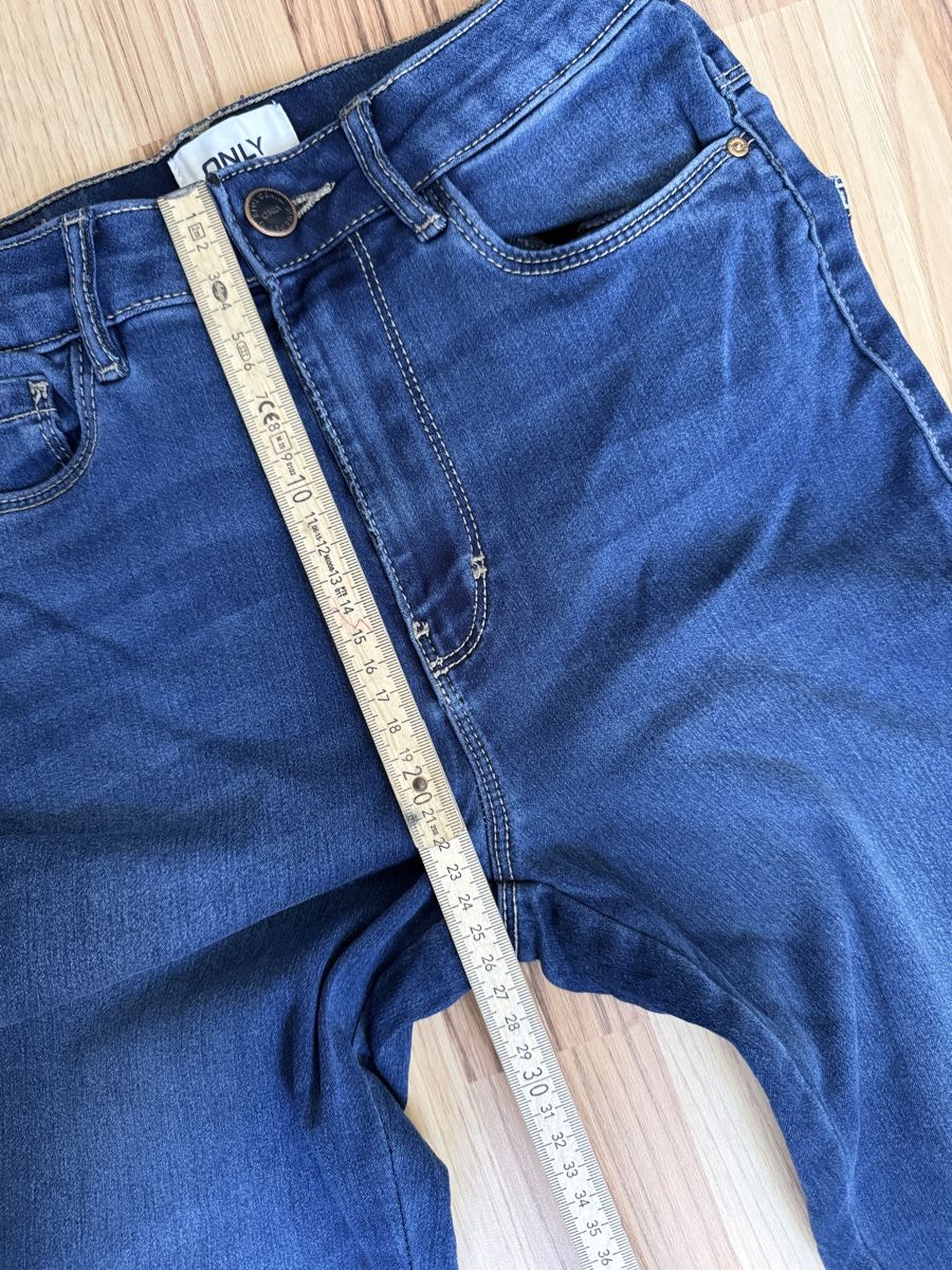 Jeans: Y2K Bootcut Jeans Frauen – D'occasion à Allschwil par power9000 3