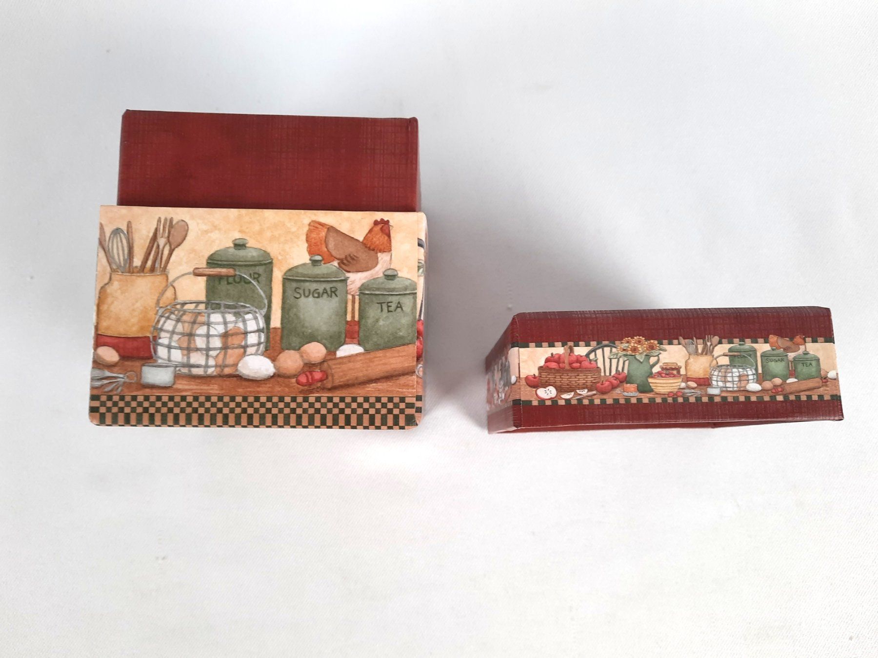 Contenitori & Simili: Herzige vintage Karton Box – Usato da Beinwil am See venduto da Restwert_Beinwil 2