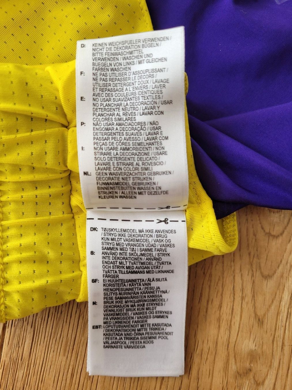 Adidas Hosen: ADIDAS Shorts Gr. 32 – Gebraucht aus Rheinfelden von DHS 7