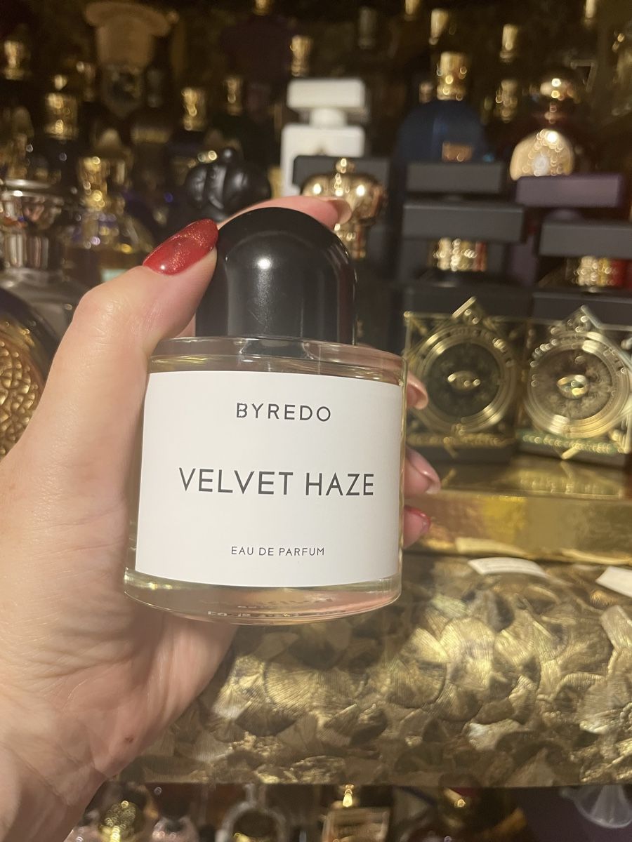 Byredo Parfum & Eau de Toilette: Byredo Velvet Haze 2 ml Abfüllung – Gebraucht aus Reinach BL von basilisk2803
