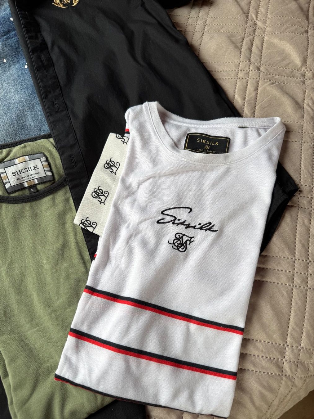 Siksilk Lotti & Set di vestiti: Siksilk-Paket Gr. S-M – Usato da Roggwil BE venduto da Himmubett 4