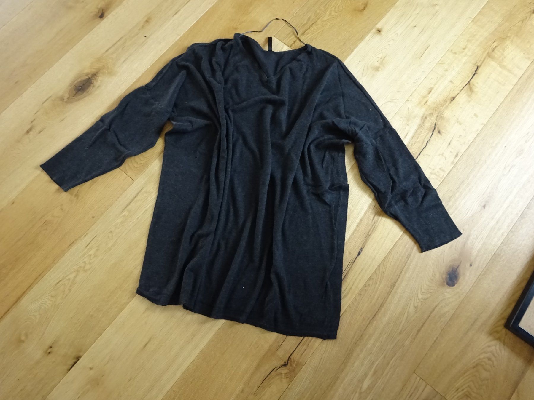Pullover & Sweatshirts: Lässiger Long-Pullover/Chicoree – Neu (gemäss Beschreibung) aus Rothrist von Mistery1