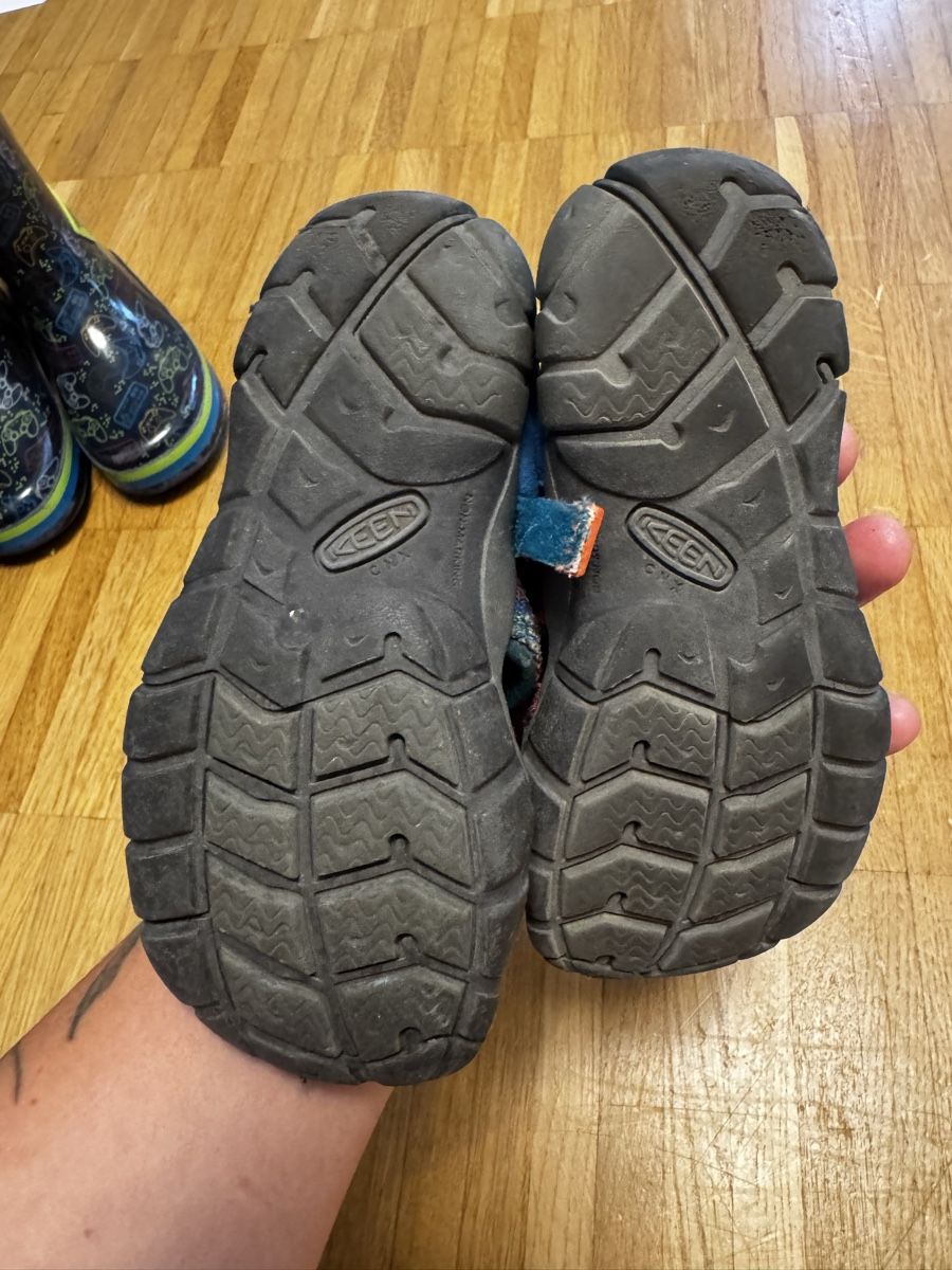 Scarpe per ragazzi: Sandalen 27/27 & 29 – Usato da Bätterkinden venduto da car_c9dt 1