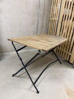 Table d'extérieur bois FSC et métal pliable rectangulaire