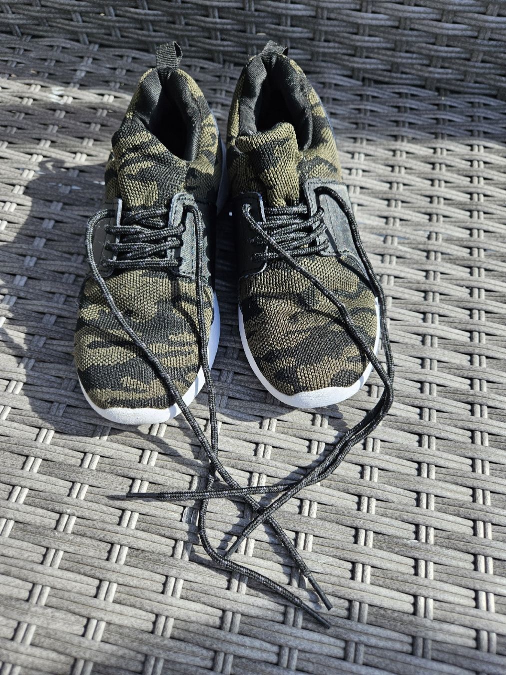 Scarpe da uomo: Jungen Turnschuhe GR. 33 – Nuovo (secondo la descrizione) da Herrliberg venduto da daki0017