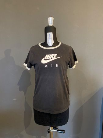 Nike Air T-Shirt (The Nike Tee)