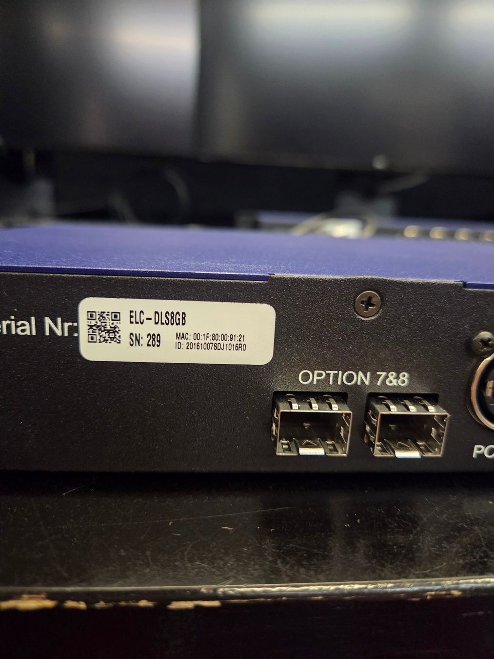 Lampes: DMX Node - ELC dmXLAN Node 8gb ( Nr. 2) – D'occasion à Zürich par Habegger_AG_HASTA 2