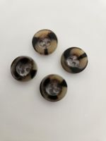 4 Knöpfe braun