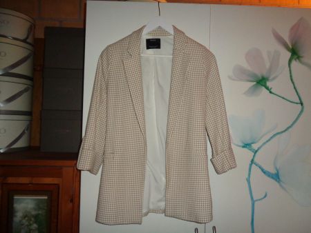*** Blazer von Bershka *** / Neuwertiger Zustand