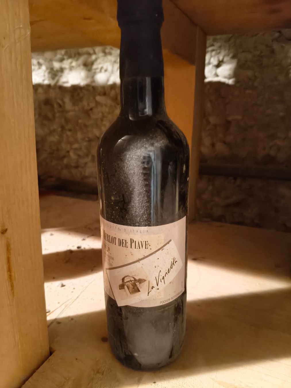 Vino: Merlot del Piave DOC "La Vignetta – Nuovo e nell'imballaggio originale da Lengnau BE venduto da Homebody