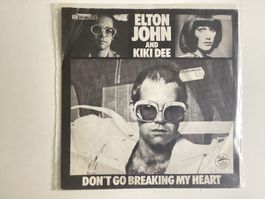 Elton John & Kiki Dee Single - Don’t Go Breaking My Heart