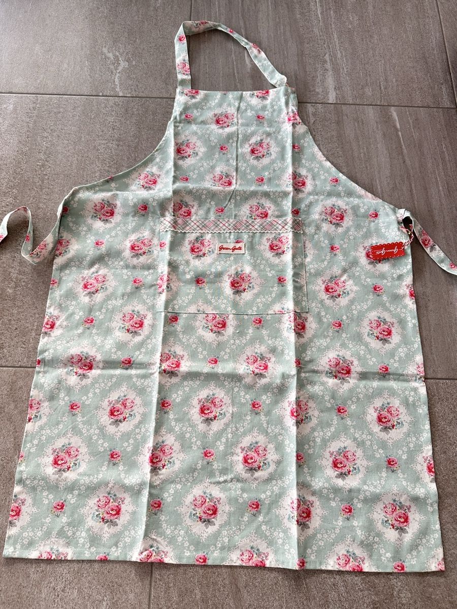 Greengate Grembiuli: Greengate Schürze Phoebe mint – Nuovo e nell'imballaggio originale da Oberwil BL venduto da corinna001