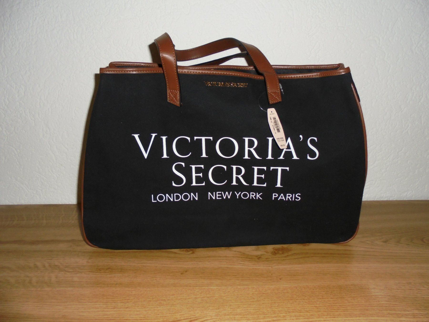 Victoria's Secret Sacs femmes: VICTORIA'S SECRET LÄSSIGE TASCHE – Neuf avec emballage d'origine à Aarau Rohr par PinkSchwein 1