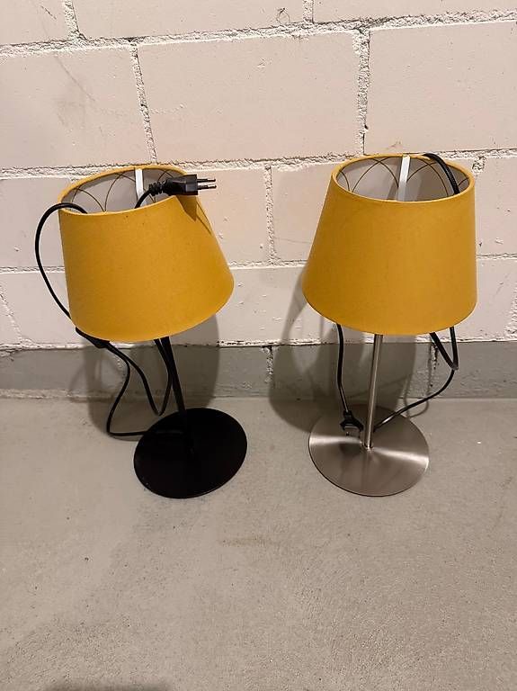 Lampade: 2 Lampen! – Usato da Bülach venduto da G39