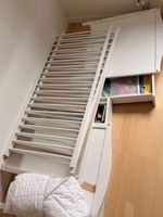 White Baby Crib with wheels. Like new.