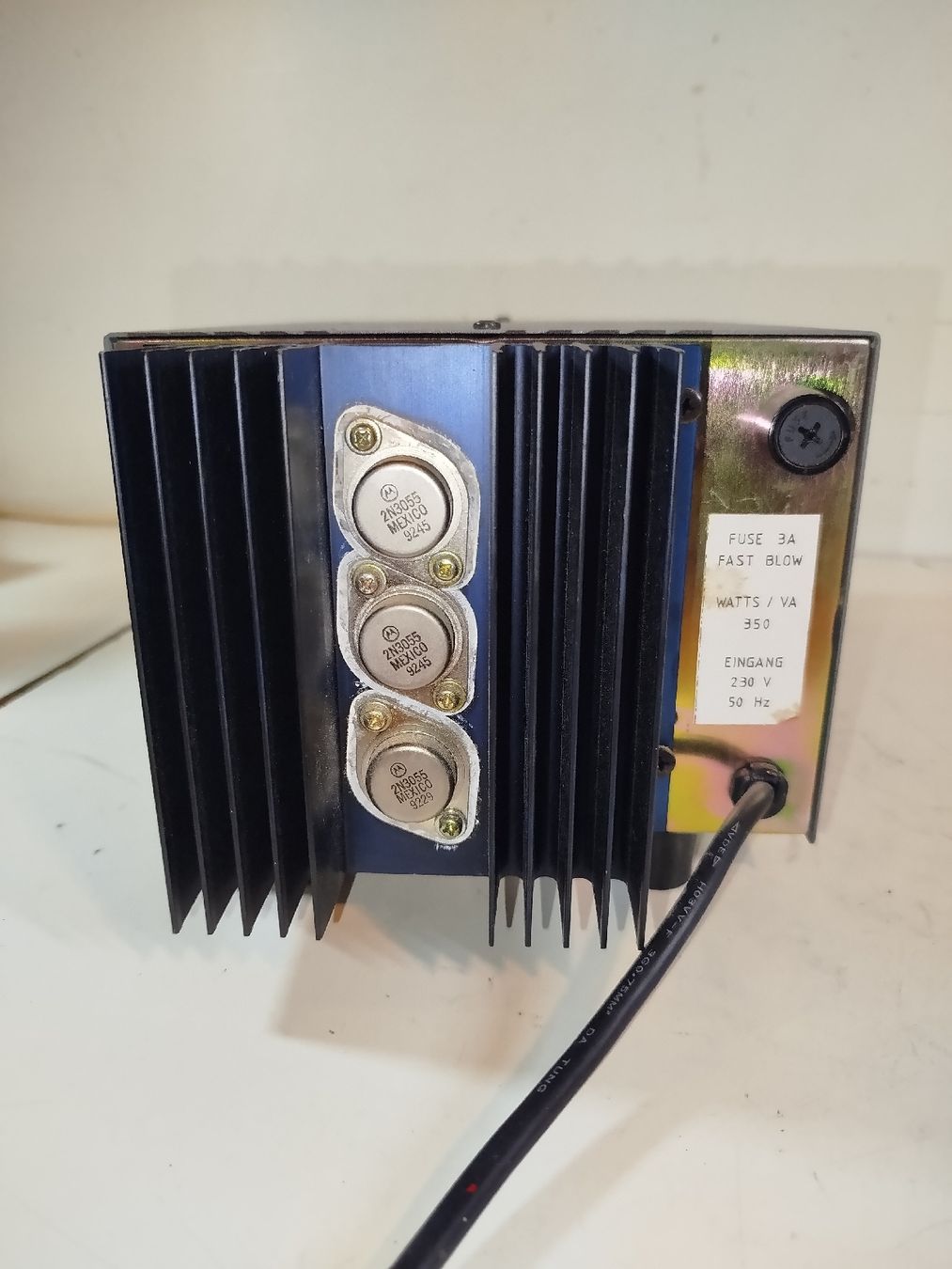 Alimentazione elettrica: Techtron stabilisiertes Netzgerät - SP 6015(em25) – Usato da Künten venduto da Schnaepplihuus 1