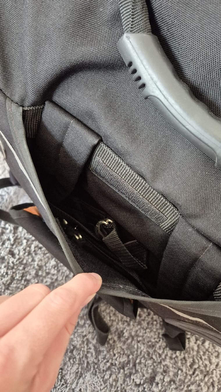 Taschen: Motorradhecktasche Deemeed L – Gebraucht aus Grenchen von scharon88 4