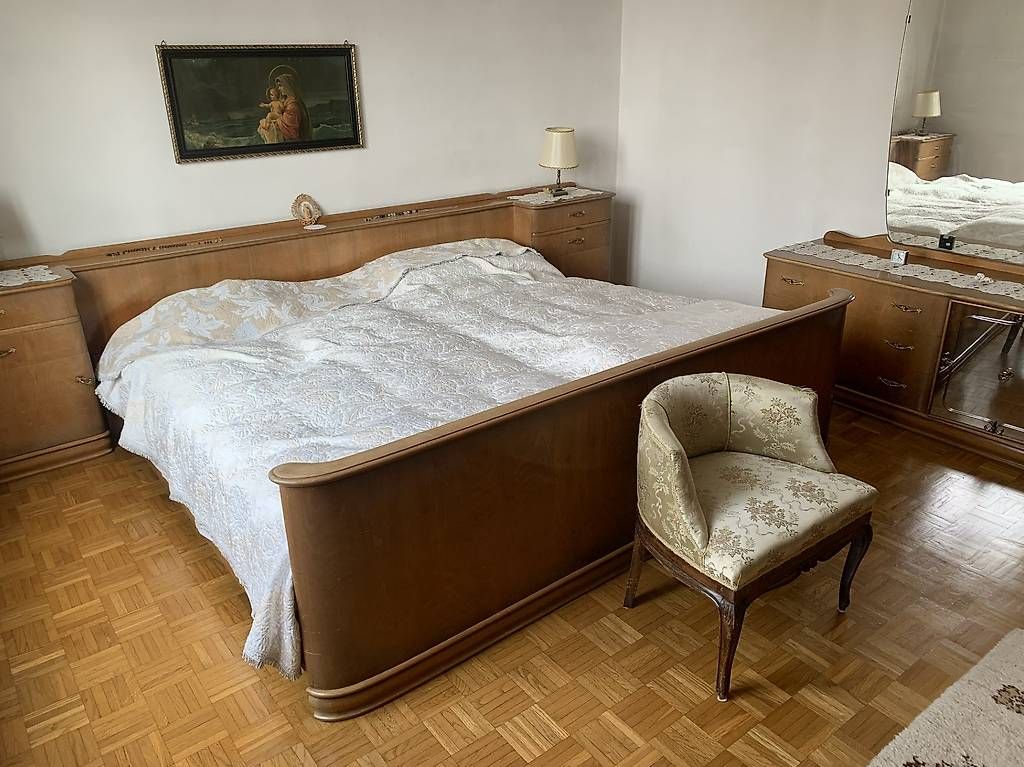 Armadi: Letto, armadio, petineuse – Usato da Villa Luganese venduto da Stefor_7 2
