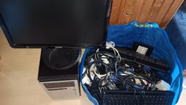 Pc und Monitor mit 17kg Zubehör