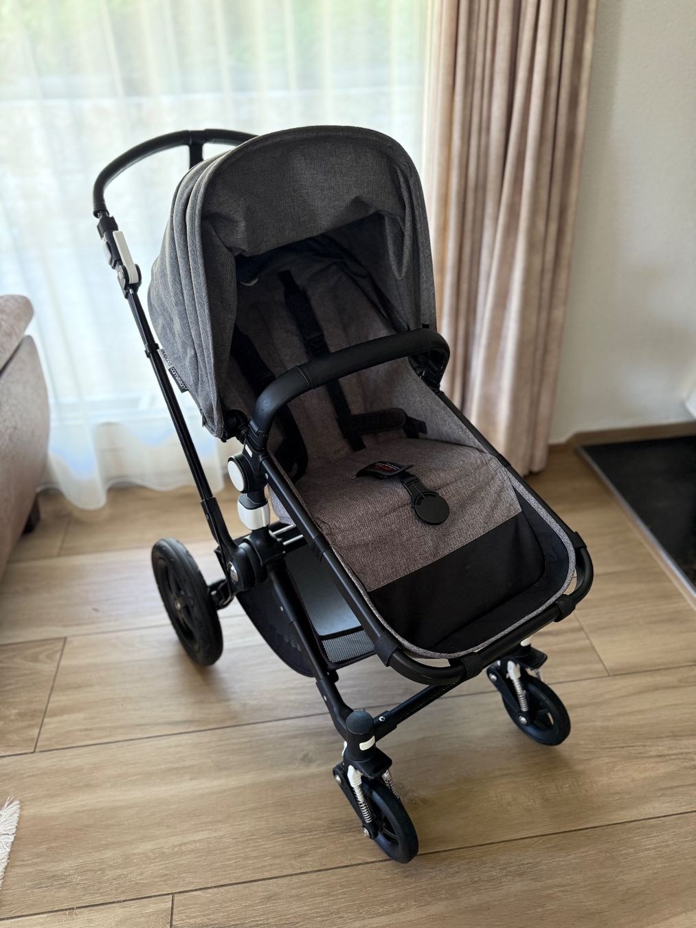 Bugaboo Carrozzine: Bugaboo Cameleon 3 Plus Komplettset inkl viel Zubehör – Usato da Dielsdorf venduto da Linproch