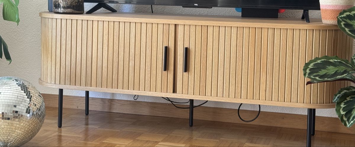 Meubles TV: TV-Lowboard BARAWOH Eiche Echtholzfurnier – D'occasion à Liebefeld par zoe_65s9 4